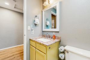 Sea Treasures Inn #210