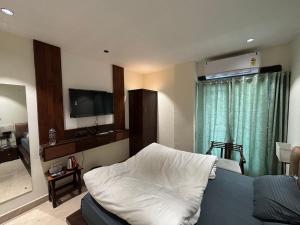 Hotel Buransh