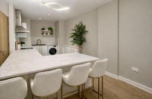 Astral Court Premium Accomodation