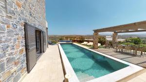 Gregory Luxury Villa by Cretevasion