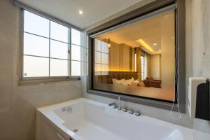The Delhi Dreams - A Luxury Hotel