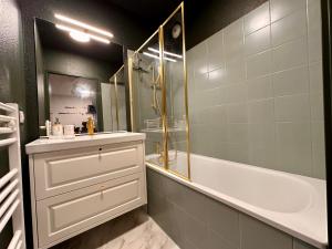 122 - Le Green II, 4 pers, Clim, Parking, Piscine