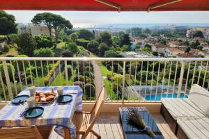 Stunning views large balcony apartment with pool