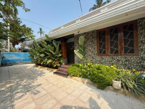 Chalet home stay Varkala