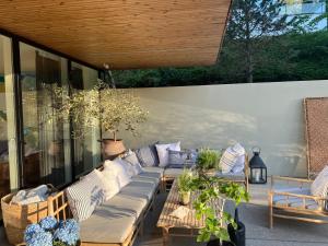 Exclusive Duplex Mansion with Sauna & Pool