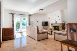 Solar do Castelo Villa with Pool