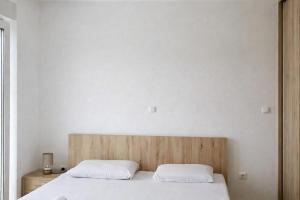 Blue Horizon Apartment by Litto