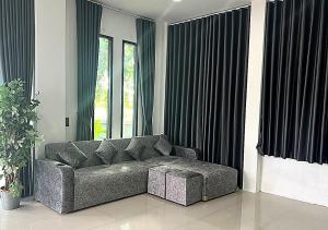 Luxury 3BR Private House with Garden shared Pool Central Chiang Rai