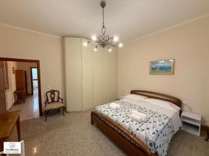 Bellissimo terratetto con giardino e posto auto by Florence Sweet Homes