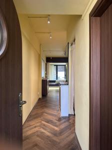 Near Hoan Kiem Lake-Vong Ha Stay