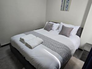 Sunlit Apt Kilimani Gym & Parking, 1-Min to shops