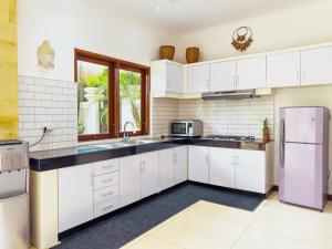 Villa Bugis Kayu Aya Seminyak