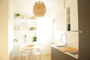 Skyline Milano - 2 Bedroom Apartment San Felice