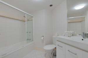 Currumbin 2BR Pool Days & Beach Walks
