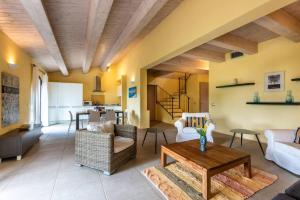 Villa Limone - 3 bedroom villa in Tuscany