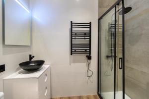 HOR42DA Estudio moderno en el centro de Madrid - Alquiler temporal