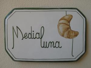 La Medialuna