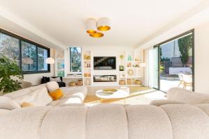 Villa Cannes by Halldis