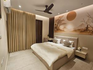 Japandi theme Apartment 10 mins from Chandigarh Airport - by Zeppelin Stays