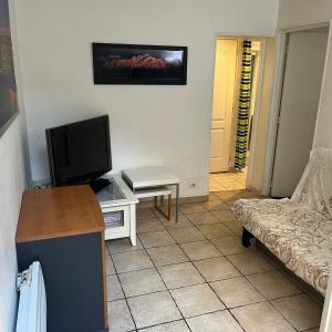 Appartement 2 PCS au metro BERAULT