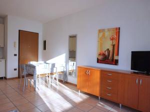 Spacious apartment in Caorle with shared pool