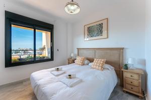MalagaSuite Diamond Riviera with Pool & Parking