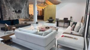 Luxury villa located in Utique