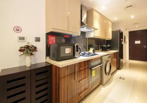 Cozy Studio in Elite Downtown Residence - High Flr