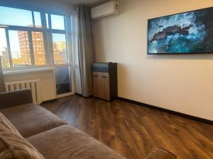 1 комнатная квартира центр города рядом с Мост Сити