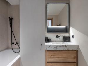 Duplex neuf avec sauna et accès aux pistes à Méribel - FR-1-565-130