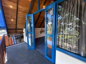 Bluefield Cabana