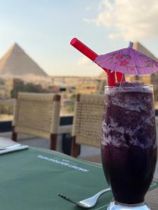 AMUNET Pyramids View Boutique Hotel with Pool and Rooftop Jacuzzi