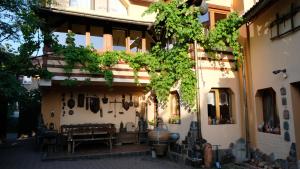 Arts and Crafts Guesthouse