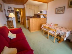 Appartement cosy proche pistes avec balcon - FR-1-688-33