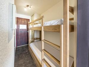 Studio moderne 22m² pour 4 pers., balcon, au pied des pistes - FR-1-807-92