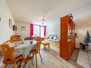 Studio Confort 4 Pers, Ski aux Pieds, Balcon Sud - FR-1-807-96