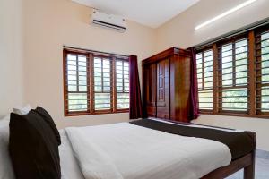 Super Collection O Technopark Phase 1 Formerly Snehalayam