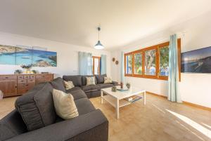 Villa Casa Reus by Homevillas360