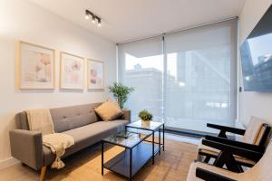 Exclusive Experience 1BR in Las Condes 3 Sleep