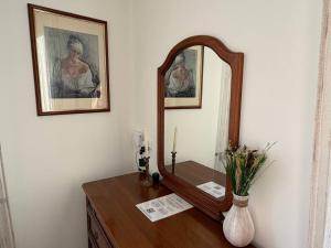 "The moment" Central Self Check in Apartments for Groups & Late Arrivals