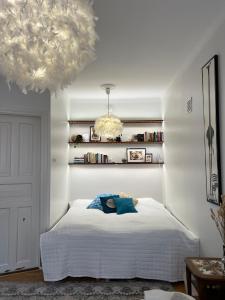 The Flat at Five Corners