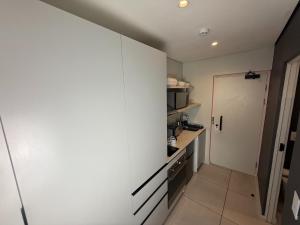 Urban Elephant, The Rose