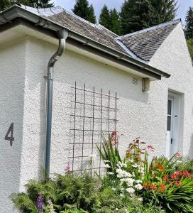 4 Balvaig Cottage, Strathyre