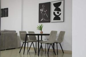 Hill family residence by Adriatic Living