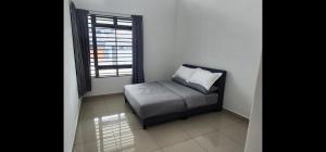 Spacious 4 bedroom homestay