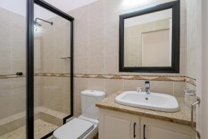 San Lameer 3007 - 3 Bedroom Superior - 6 pax - San Lameer Rental Agency