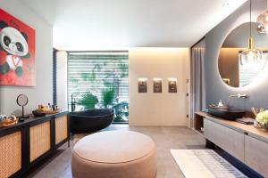 Luxury 5-Bed Beach Villa in Cala Vinyes