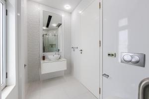 Villa Belle Azure by PikHost