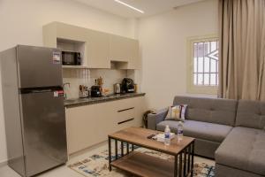 833 . Modern 1BR Apartment Near AUC