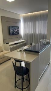 Apto aconchegante com self checking perto da Vila Germânica